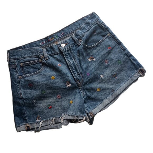 American Eagle Relaxed Medium Wash Embroidered Frayed Shorts Women’s Size 12 - Picture 2 of 16